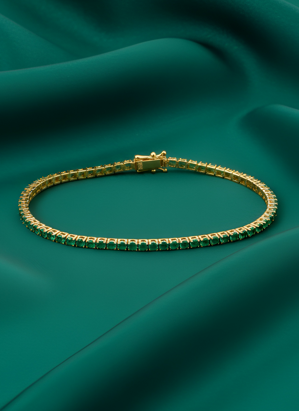 Emerald Tennis Bracelet in 14K Yellow Gold – Luxury Fine Jewelry Statement