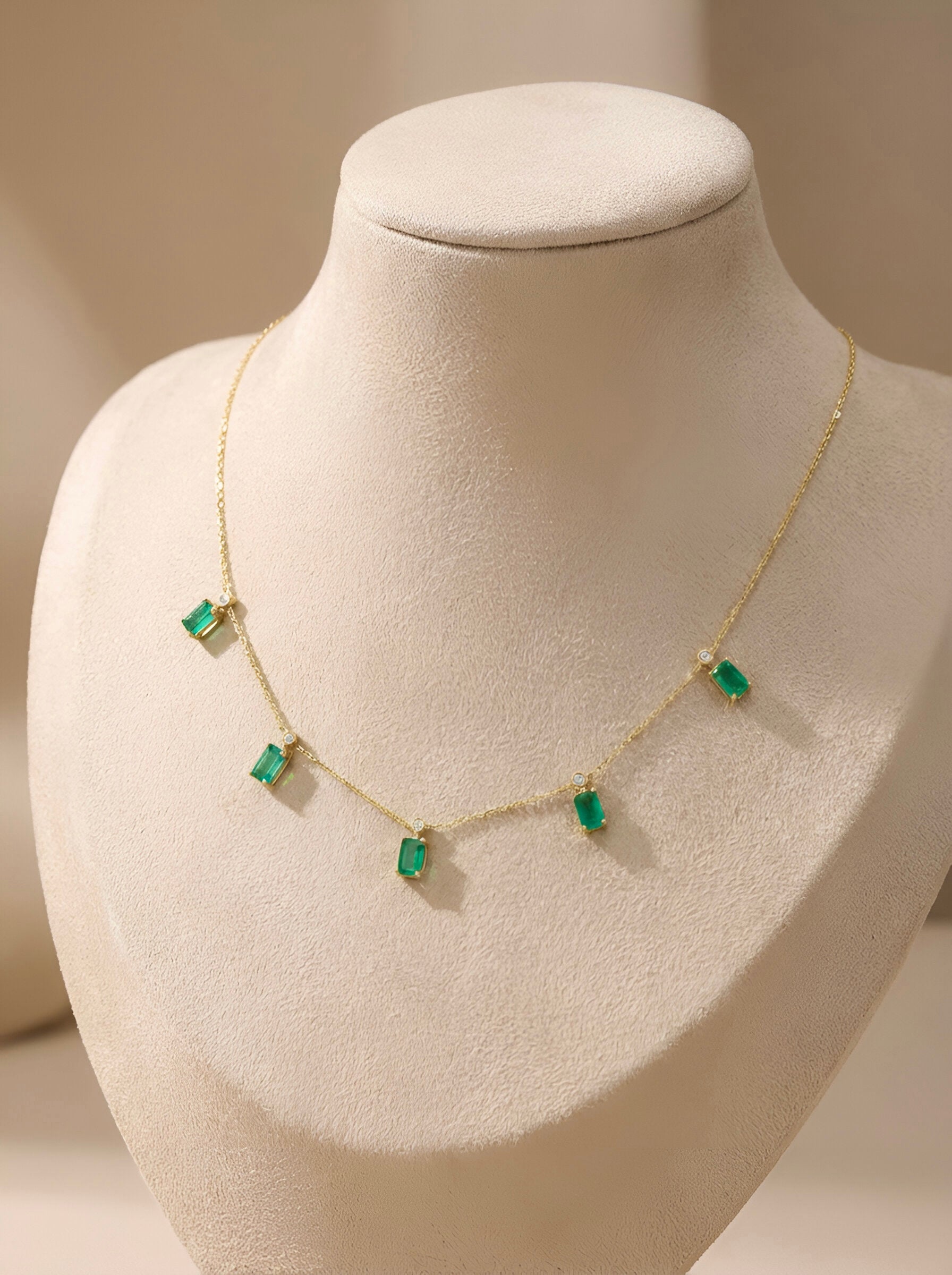 Diamond Emerald Necklace in 18K Yellow Gold