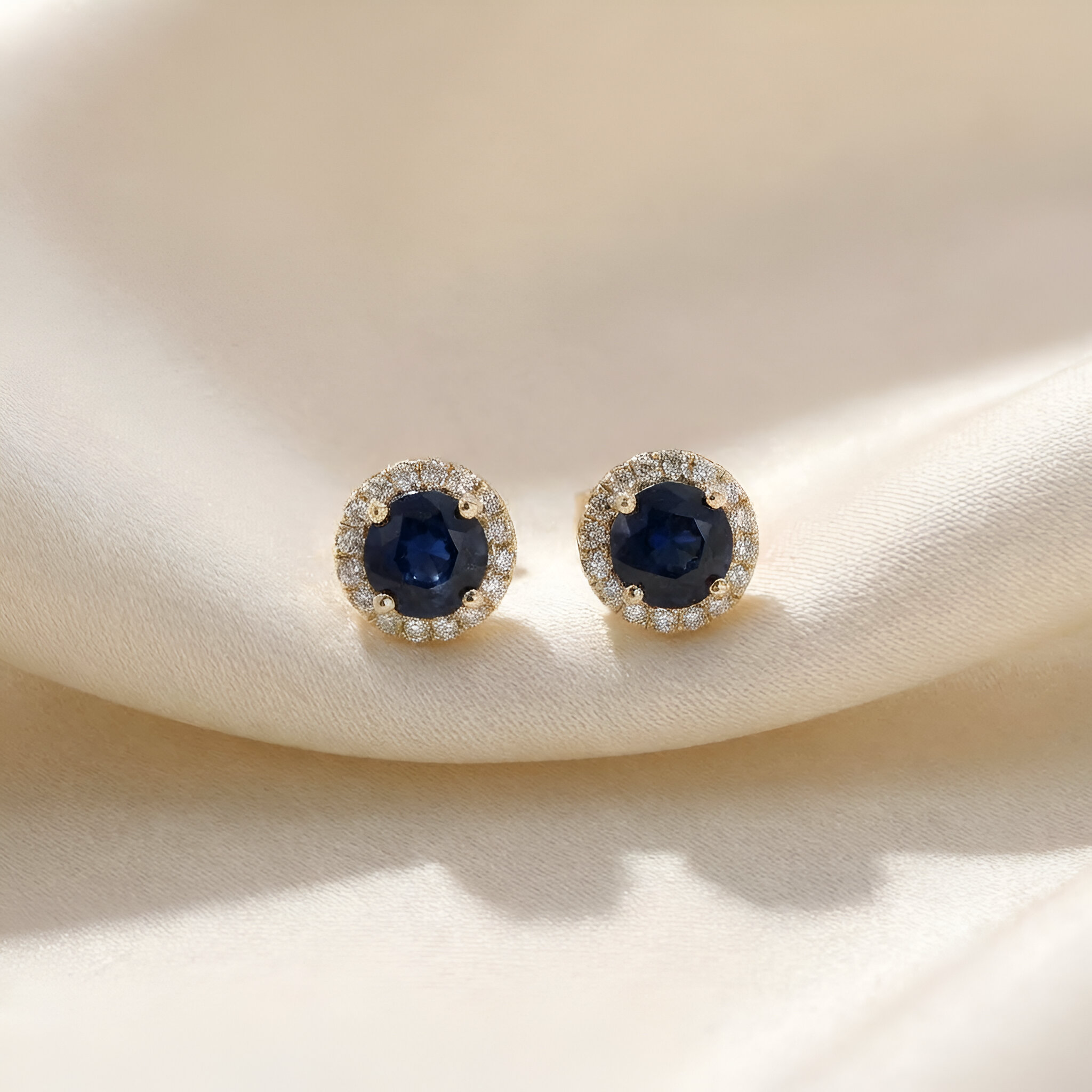 Sapphire Diamond Halo Stud Earrings in 14k Yellow Gold