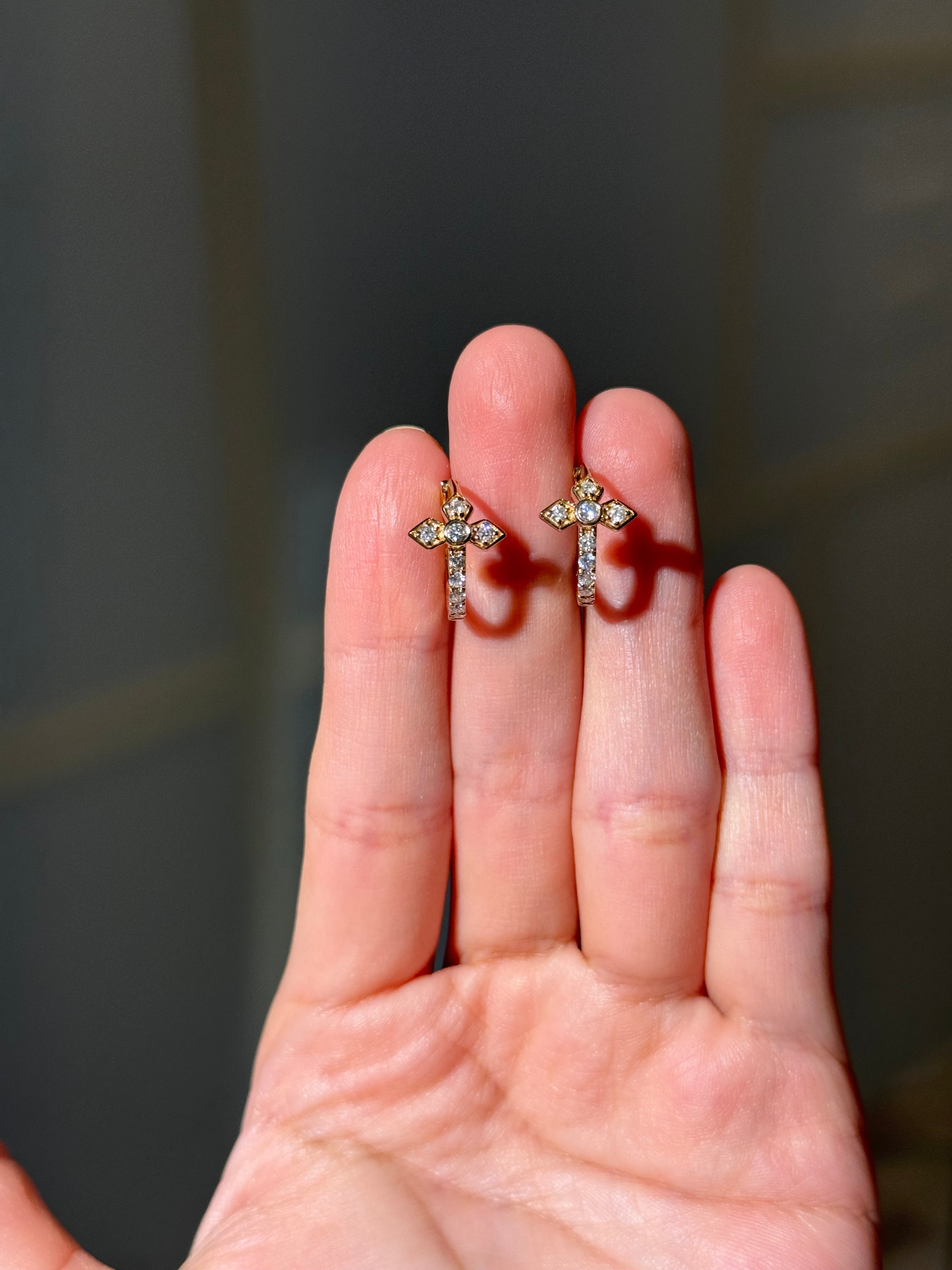 Diamond Hoop Earrings in 14K Yellow Gold