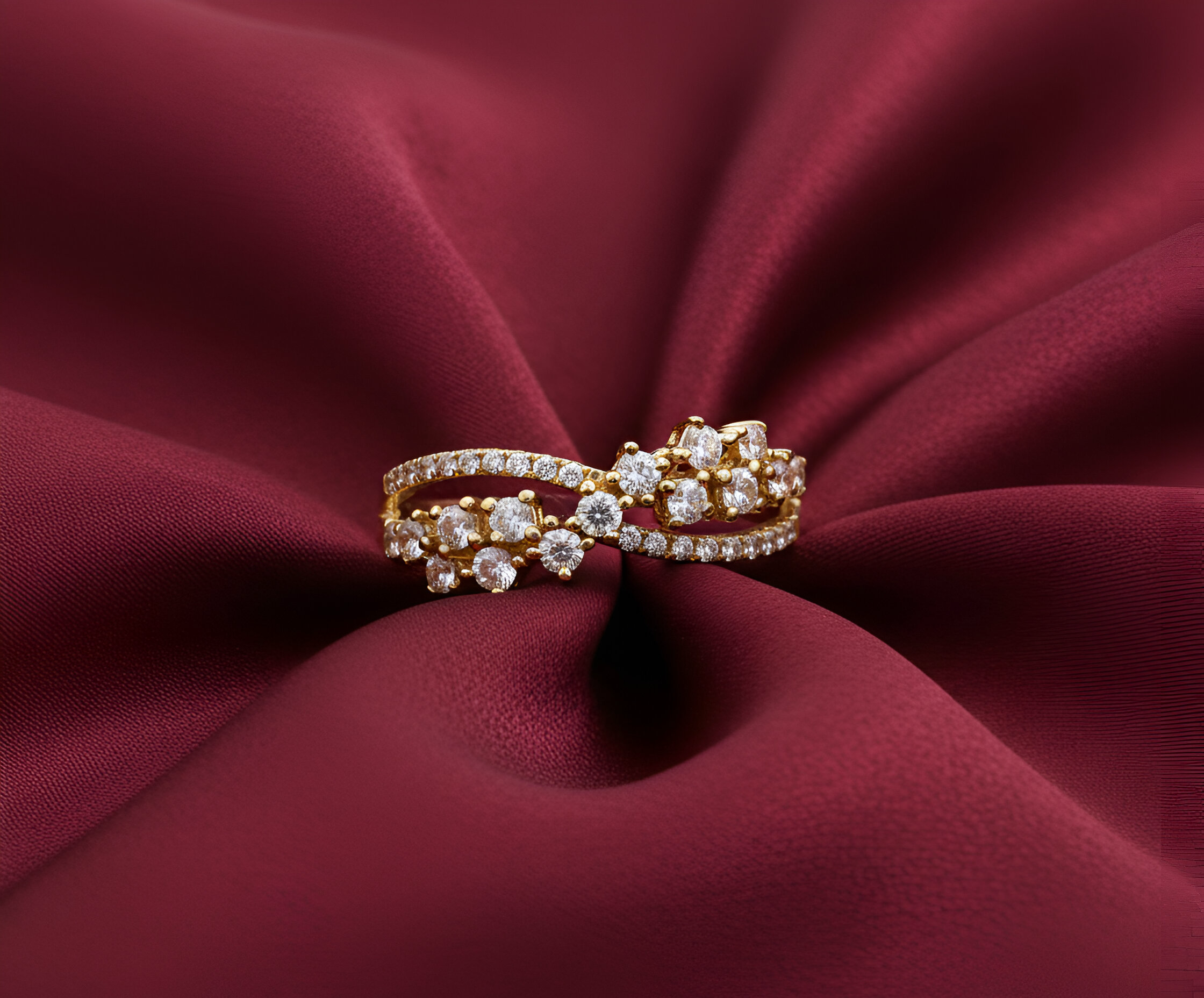 Classy Diamond Ring in 14K Yellow Gold