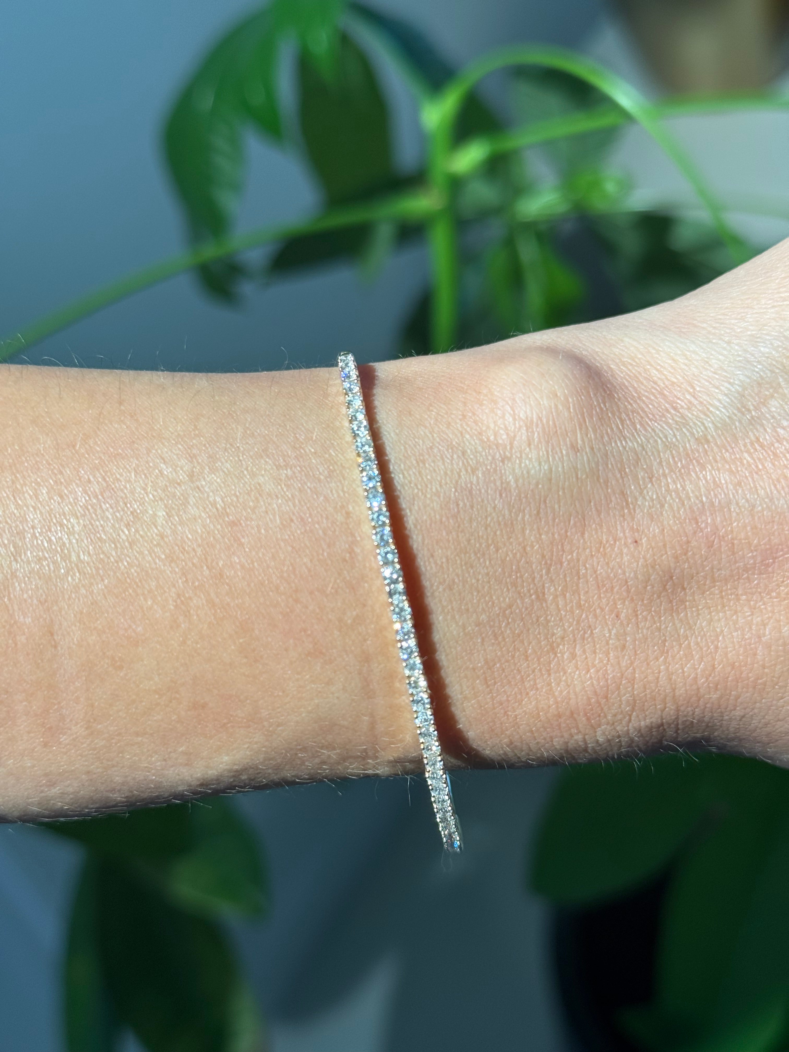 Flexible Diamond Bangle Bracelet in 14K Yellow Gold – 1.42 CTW Natural Diamonds