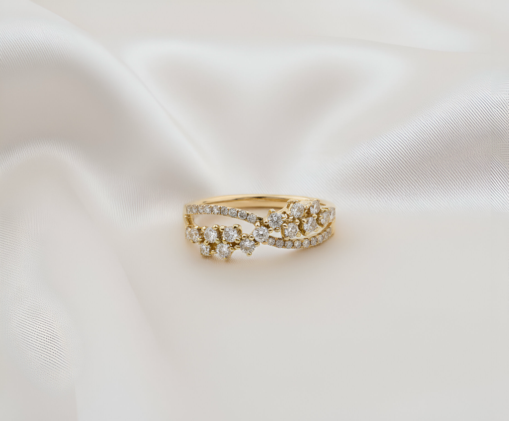 Classy Diamond Ring in 14K Yellow Gold