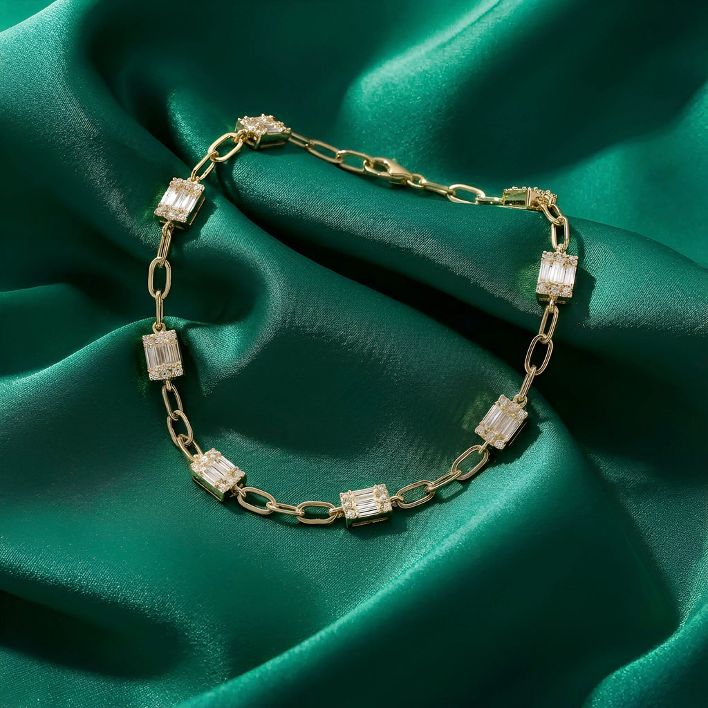 Baguette Diamond Bracelet in 14K Yellow Gold