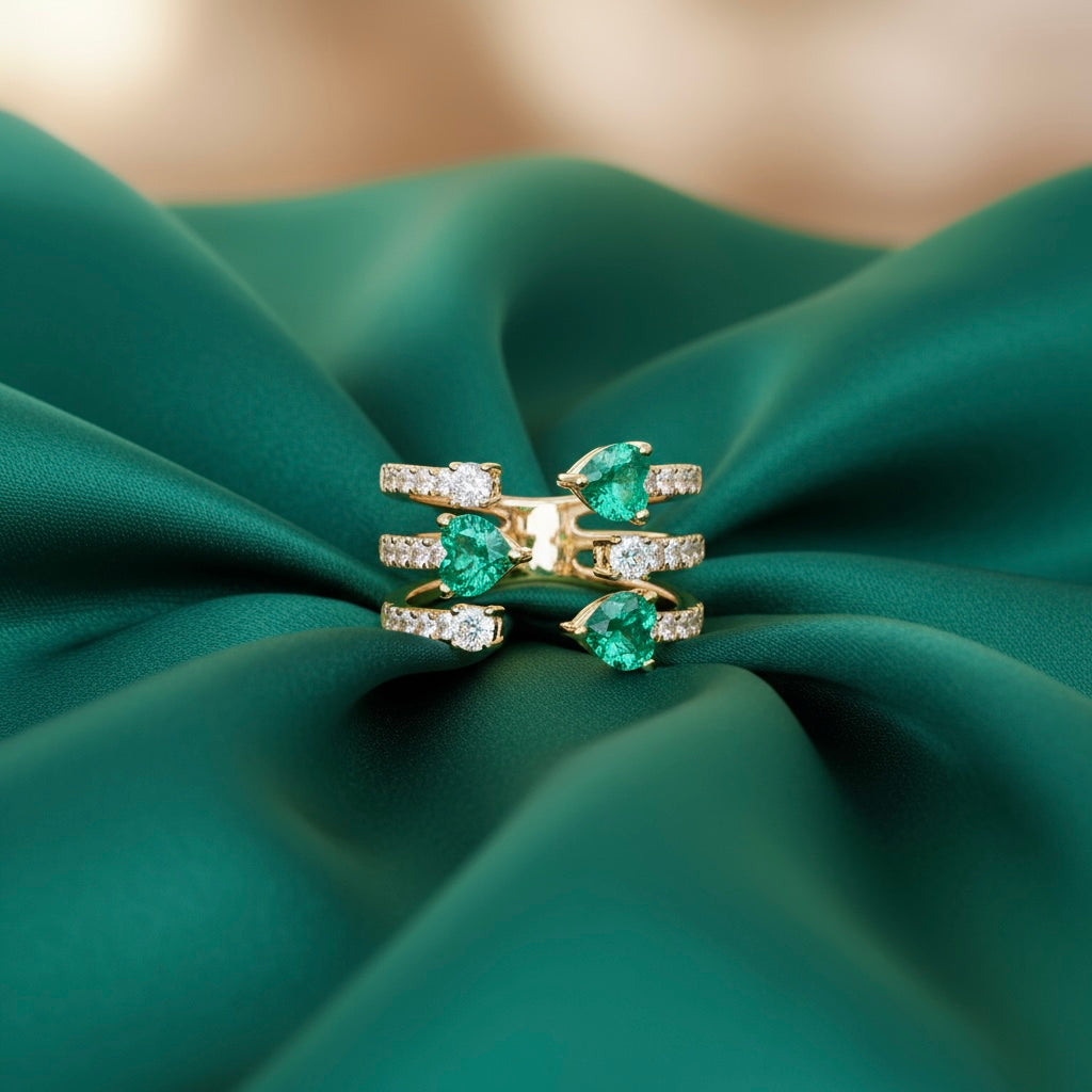 Emerald Diamond Ring in 18K Yellow Gold