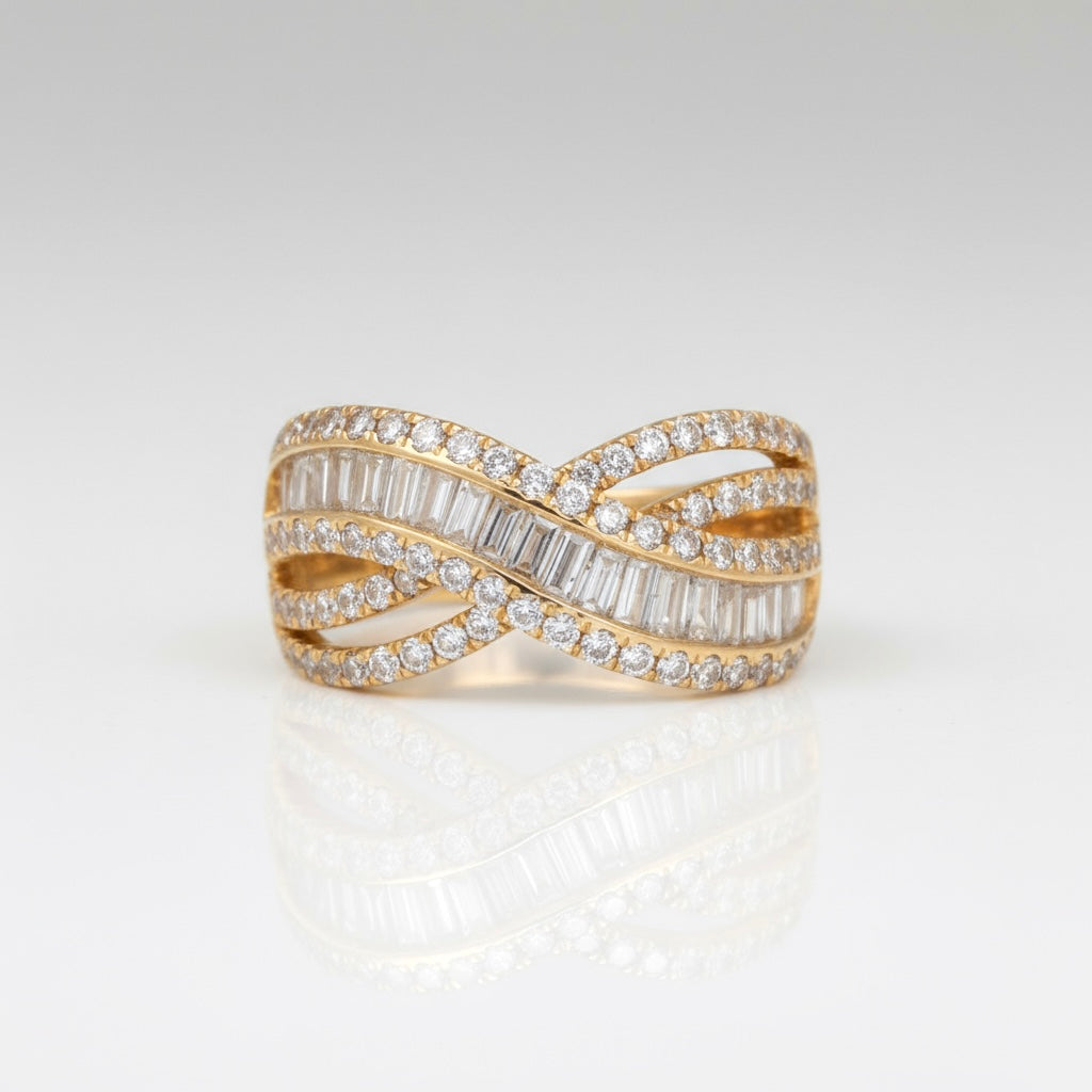 Classy Diamond Ring in 14K Yellow Gold