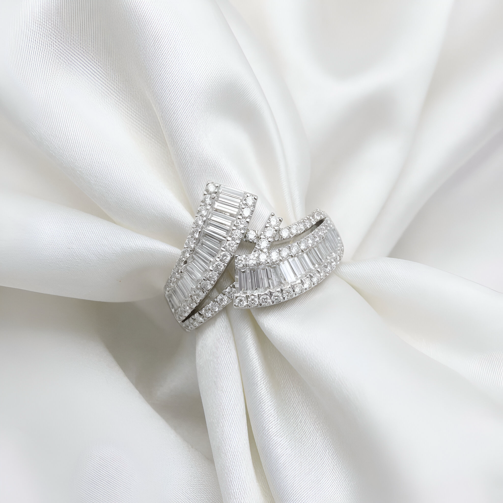Abanico Diamond Ring in 14K White Gold