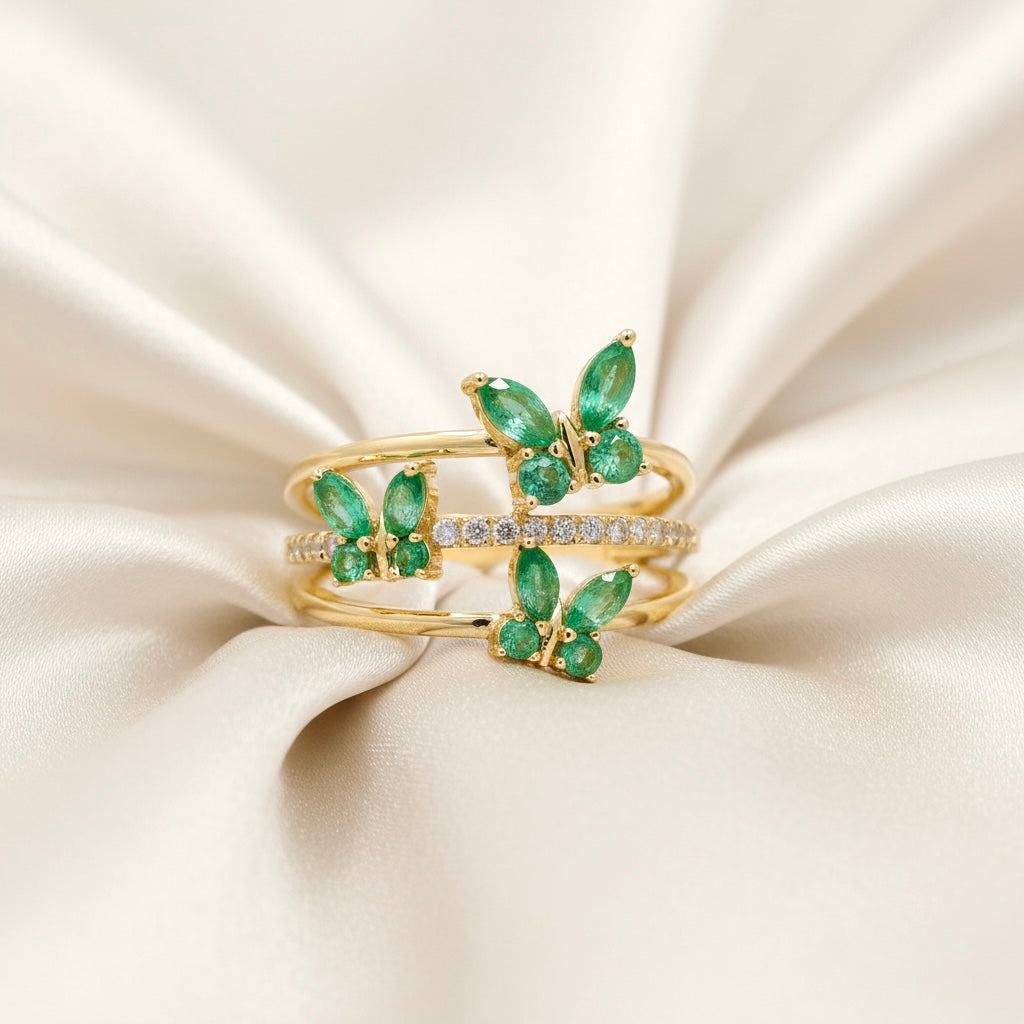 Floral Emerlad Diamond Ring in 14k Yellow Gold