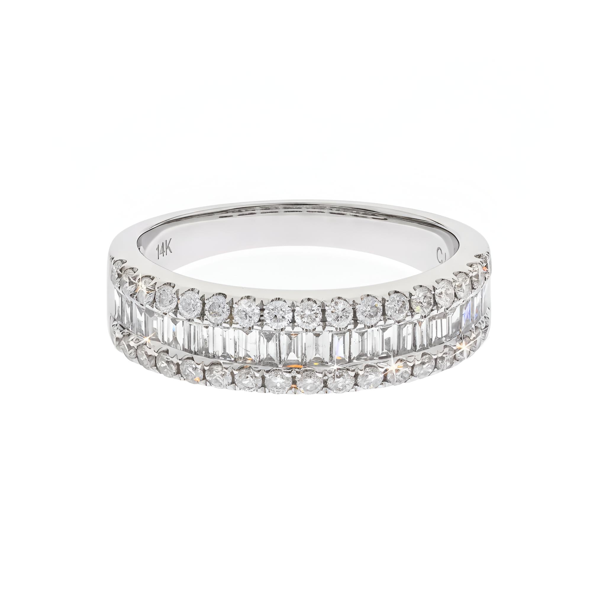Classy Diamond Ring in 14K White Gold