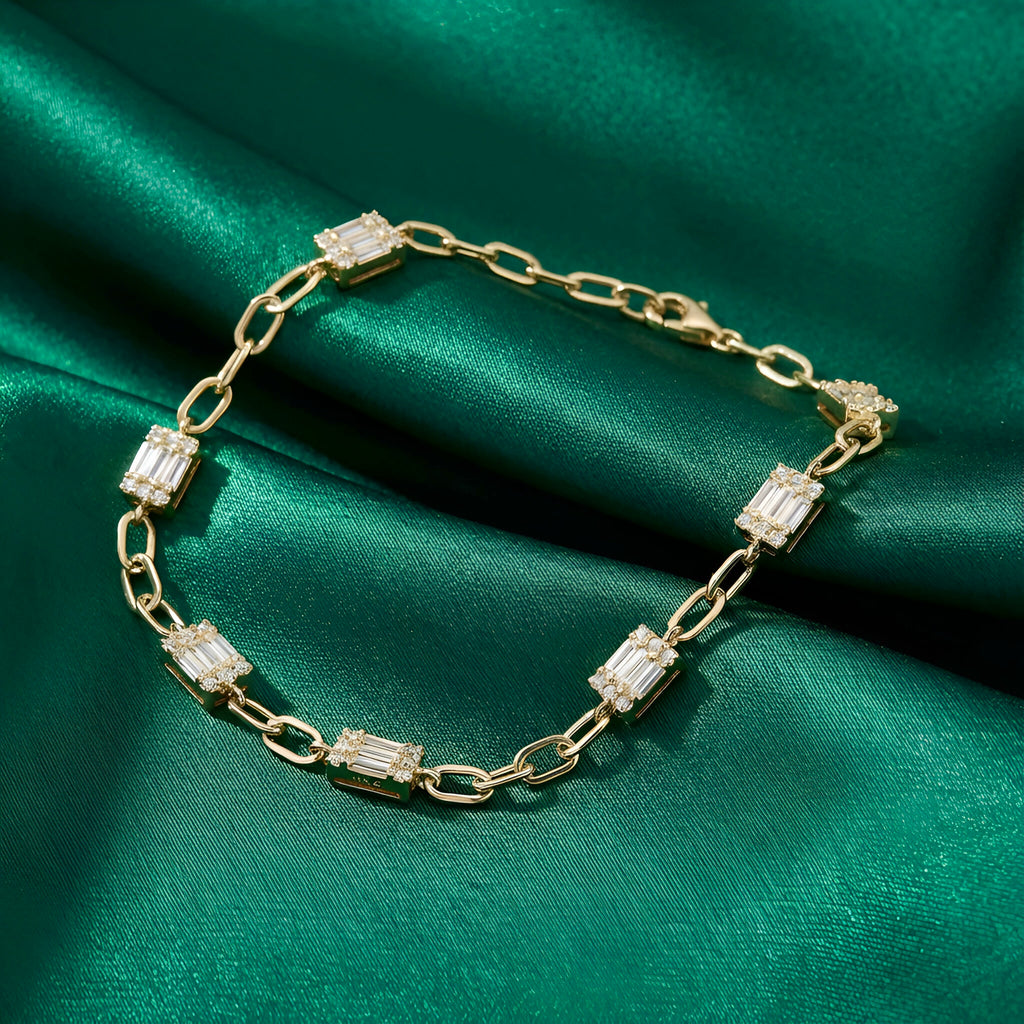 Baguette Diamond Bracelet in 14K Yellow Gold