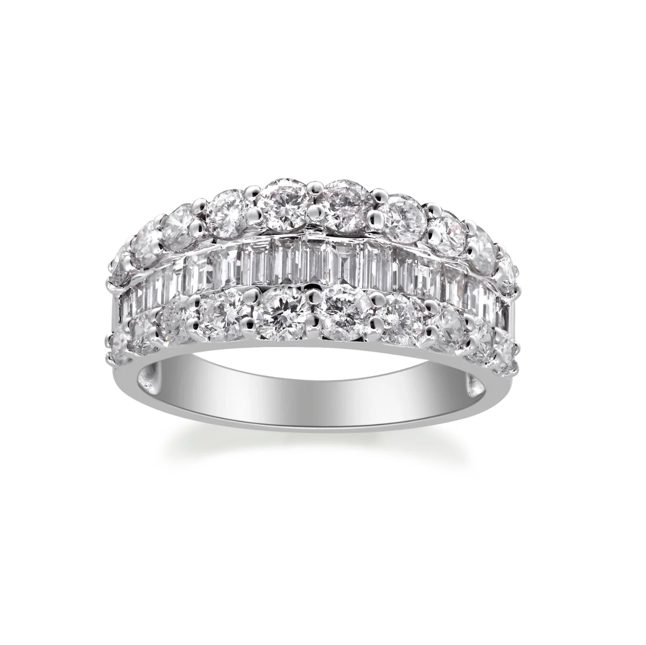 Classy Diamond Ring in 14K White Gold