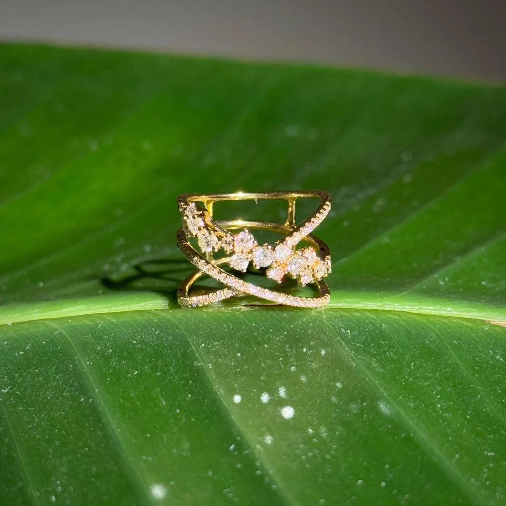 Floral Diamond Ring in 14k Yellow Gold
