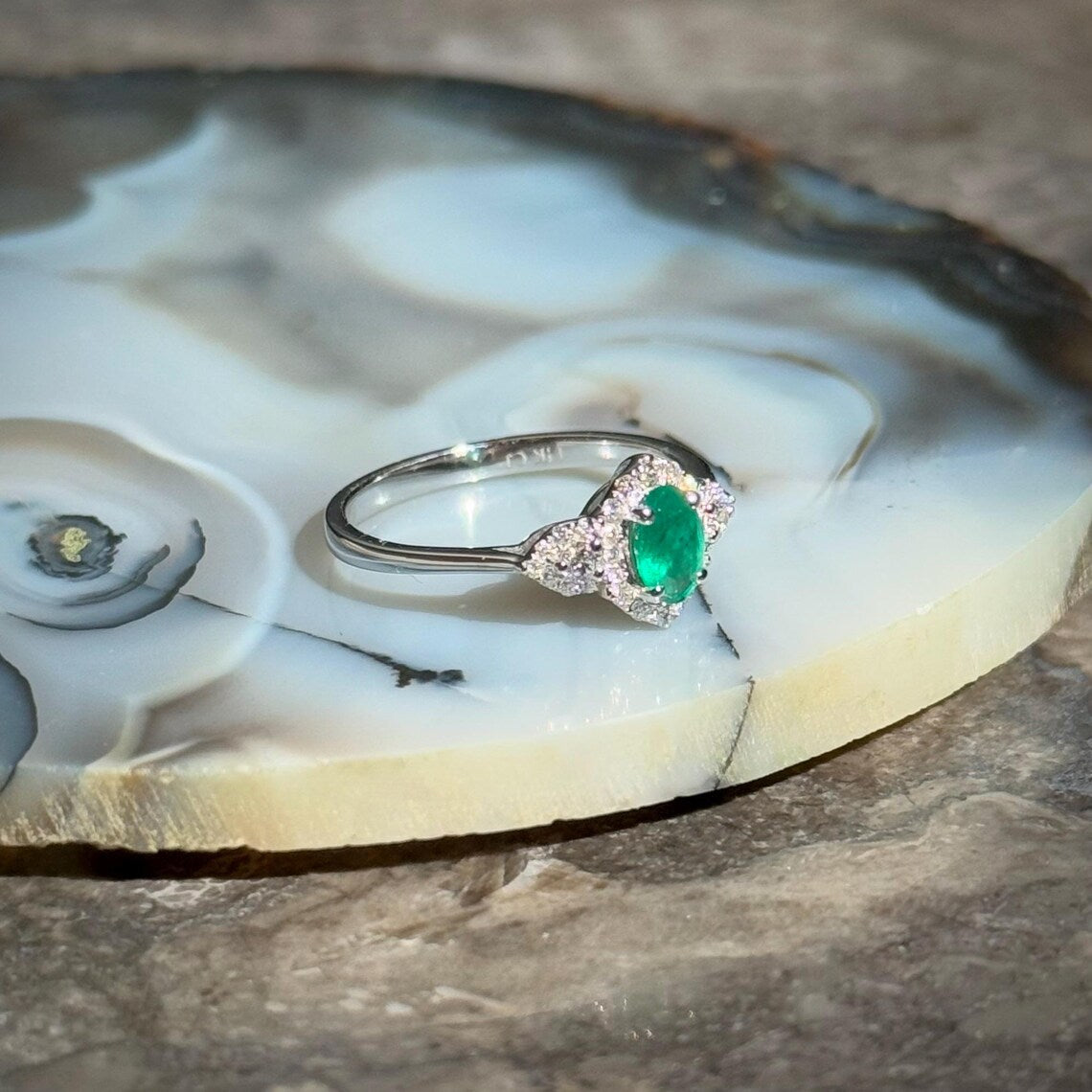 Emerald Diamond Ring in 14k White Gold
