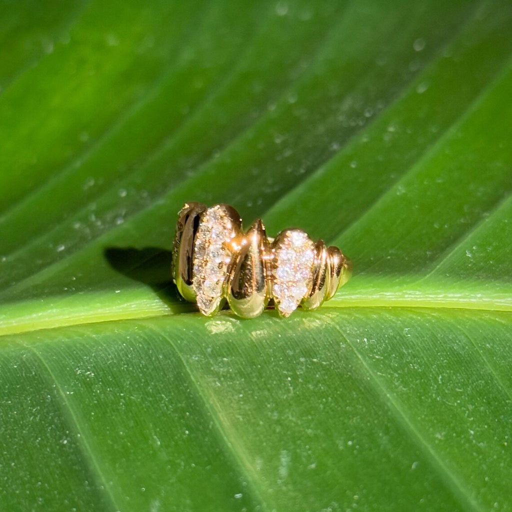 Pebble Diamond Ring in 14k Yellow Gold