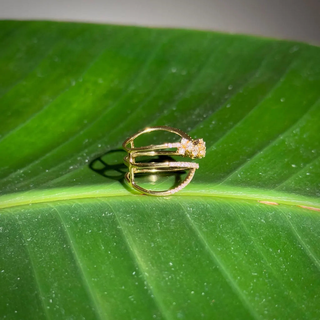 Floral Diamond Ring in 14k Yellow Gold