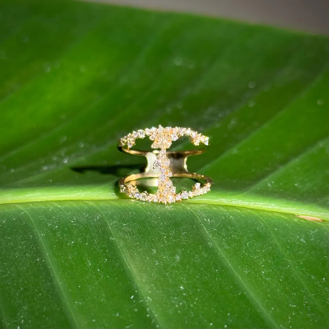 Classy Diamond Ring in 14k Yellow Gold