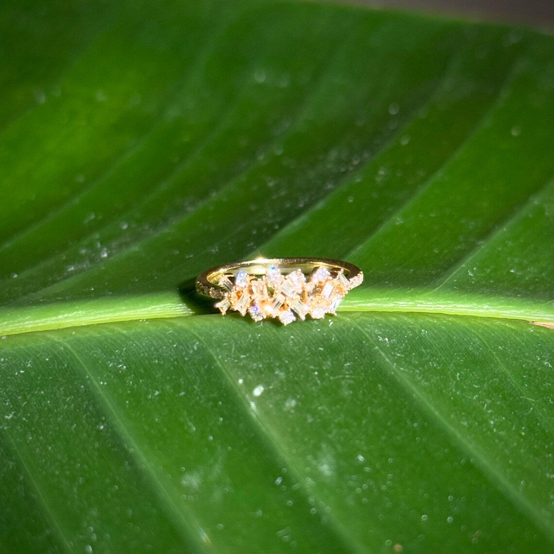 Diamond Ring in 18k Yellow Gold