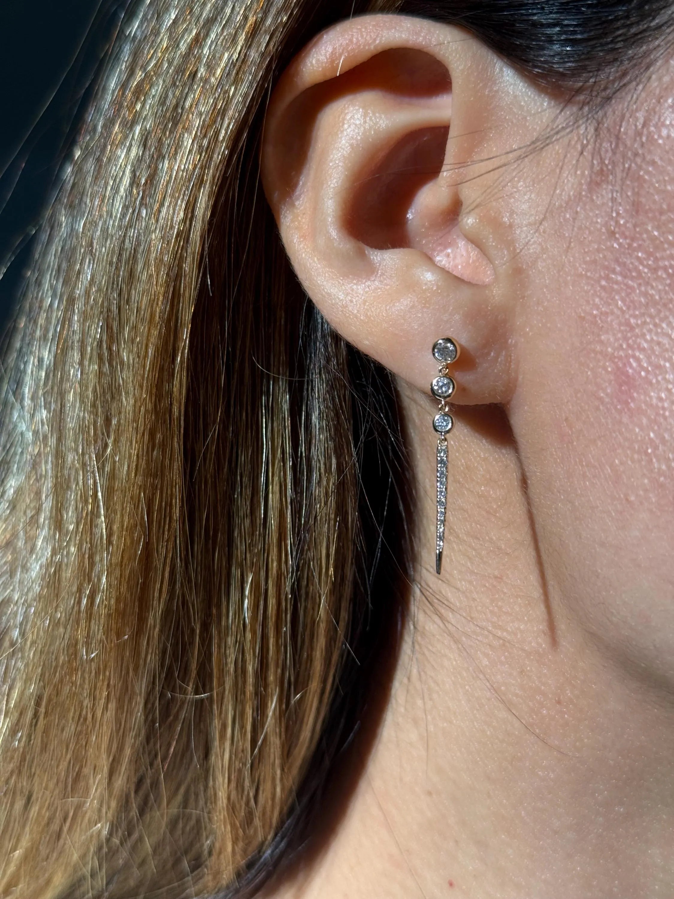 Drop Diamond Earrings in 14k Yellow Gold