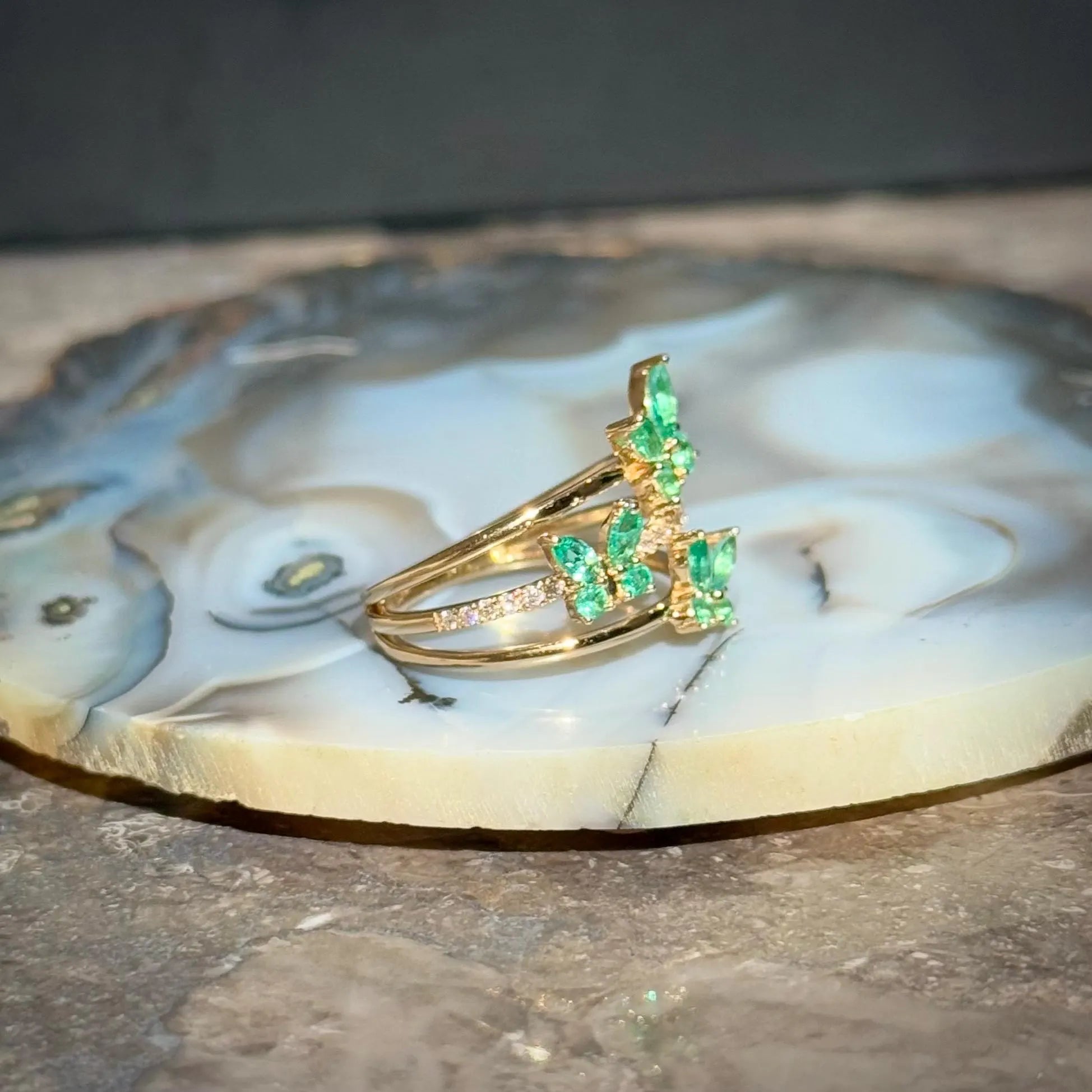 Floral Emerlad Diamond Ring in 14k Yellow Gold