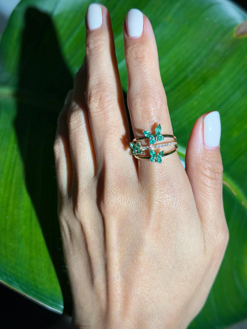 Floral Emerlad Diamond Ring in 14k Yellow Gold