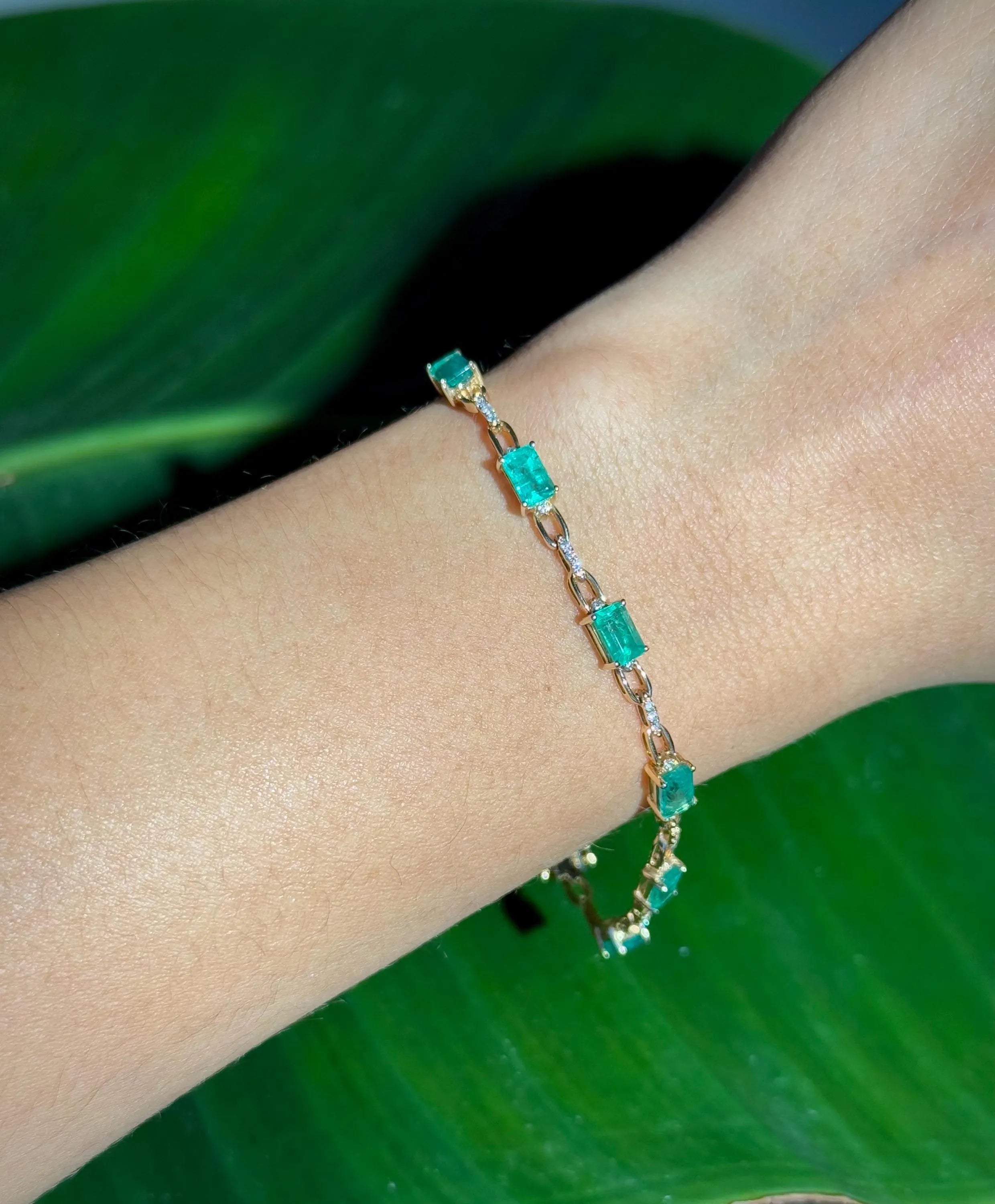Emerald Diamond Chain Bracelet in 14k Yellow Gold