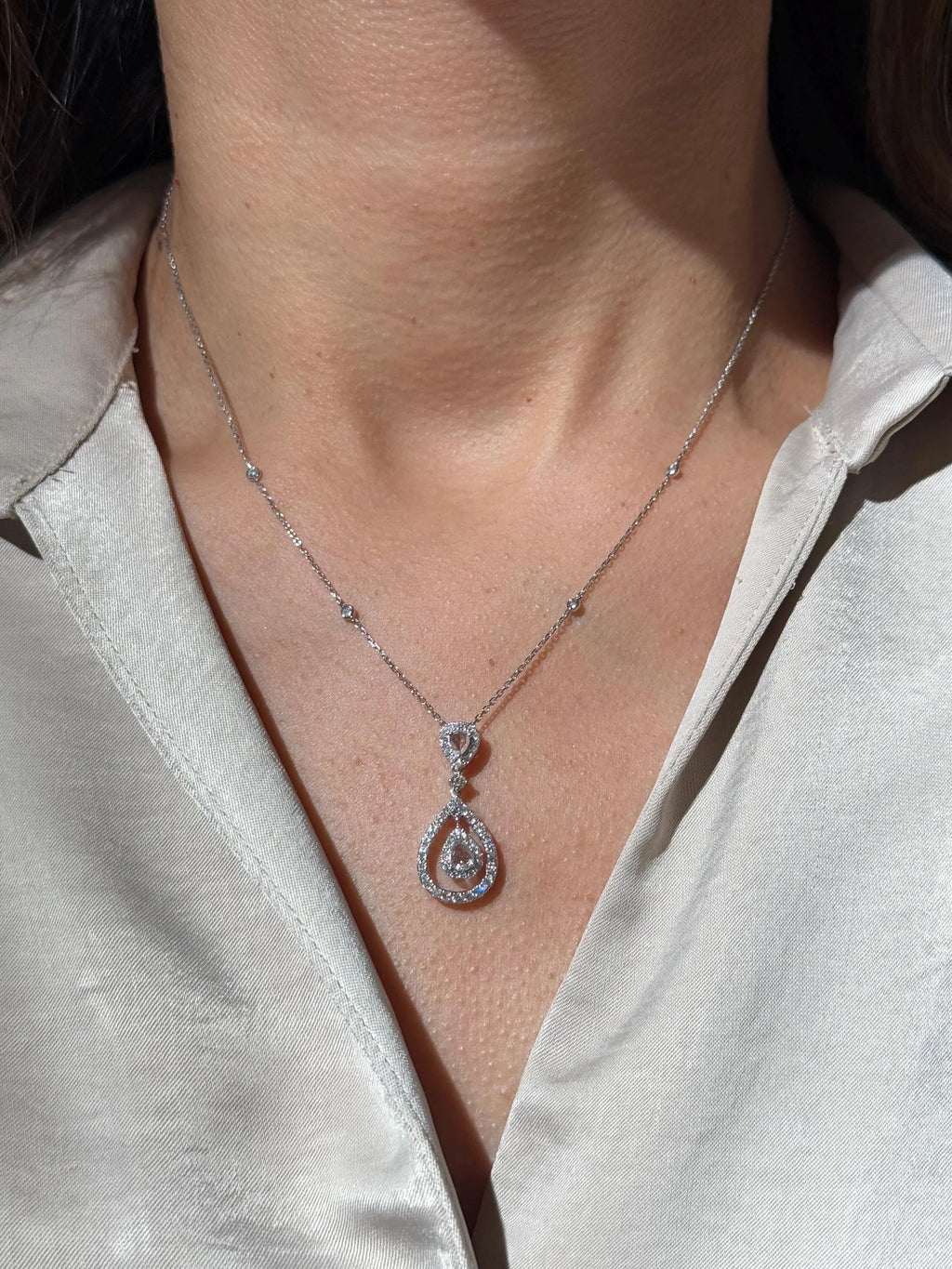 Diamond Drop Necklace in 14k White Gold 18"
