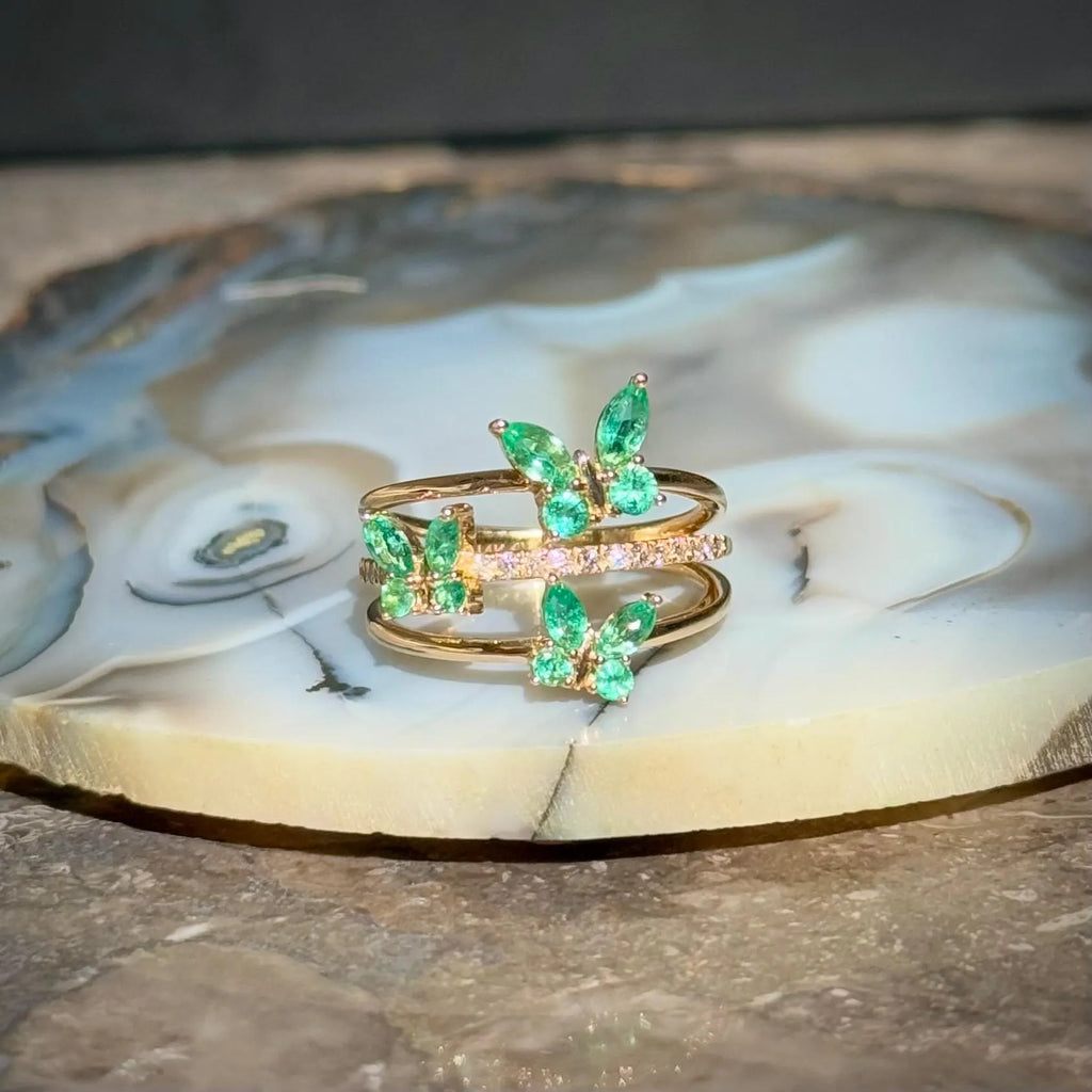 Floral Emerlad Diamond Ring in 14k Yellow Gold