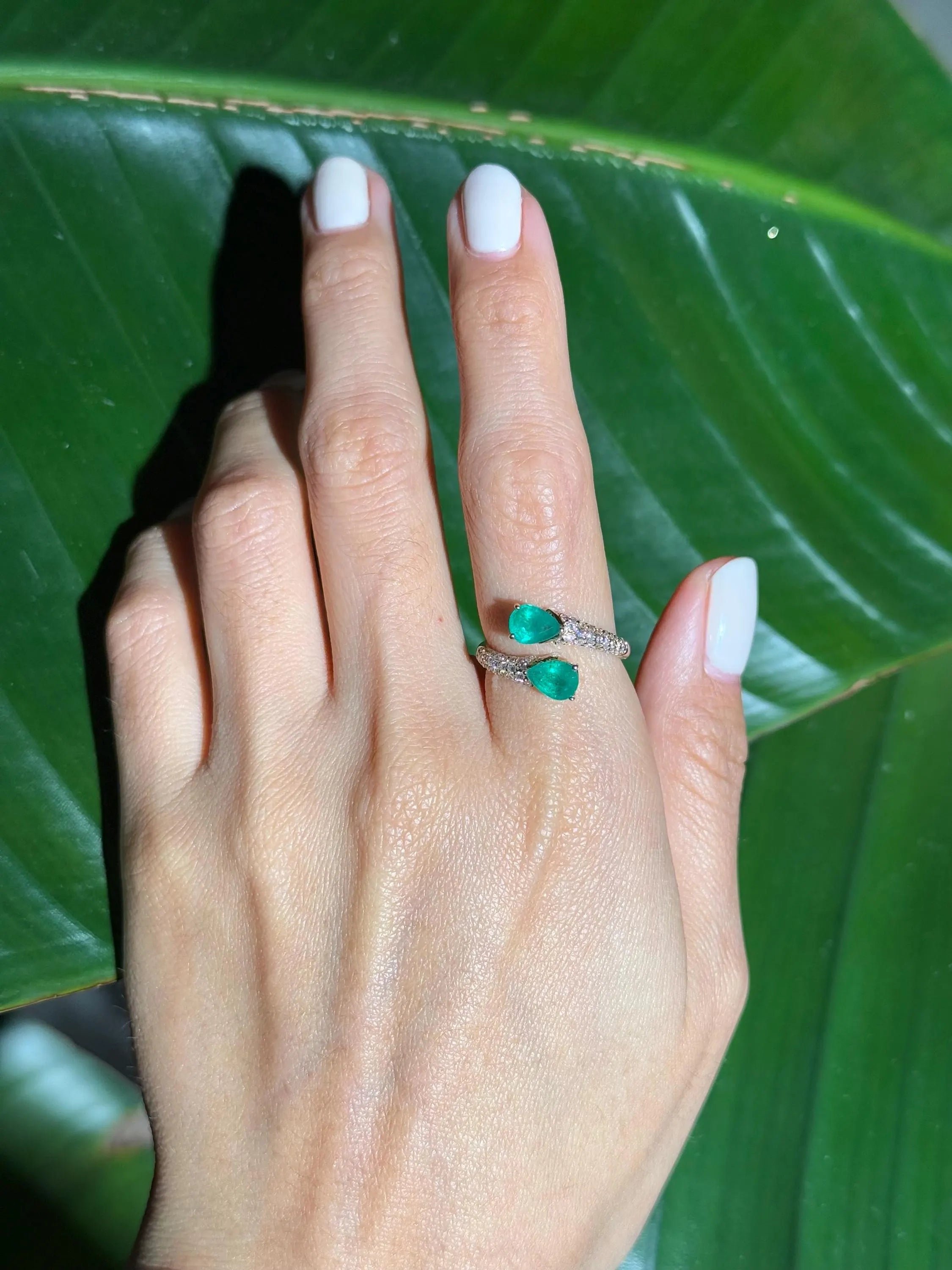 Toi et Moi Emerlad Diamond Ring in 14k Yellow Gold Size 7