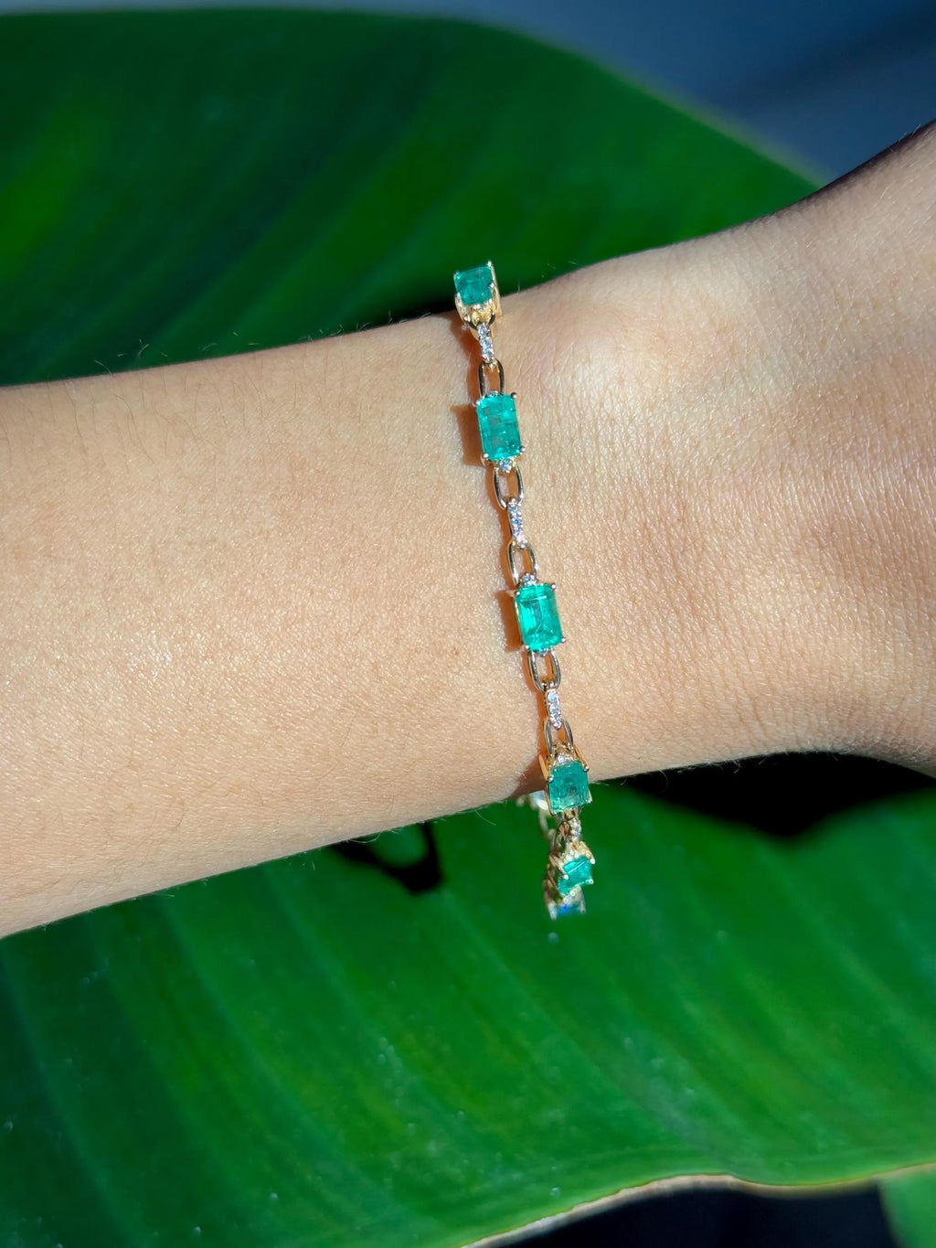 Emerald Diamond Chain Bracelet in 14k Yellow Gold