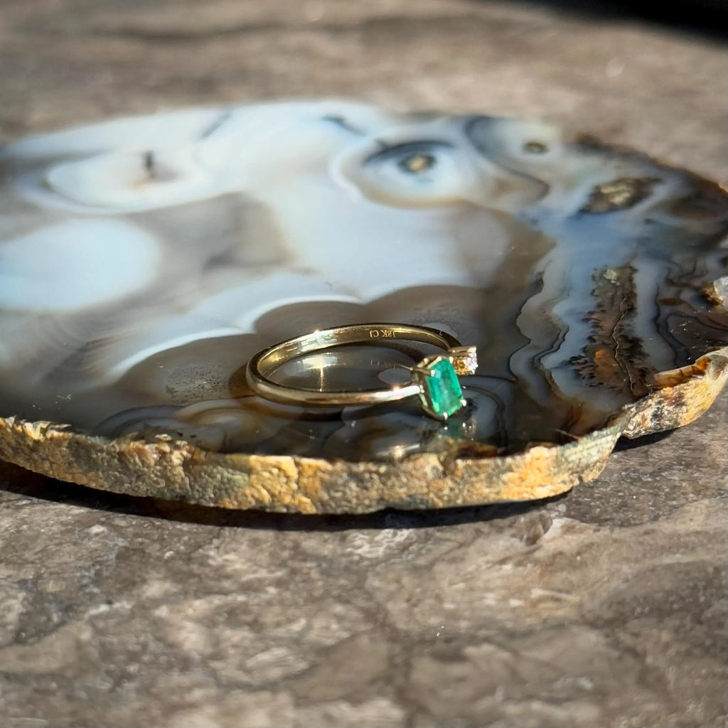 Toi et Moi Emerald Diamond Ring in 18k Yellow Gold