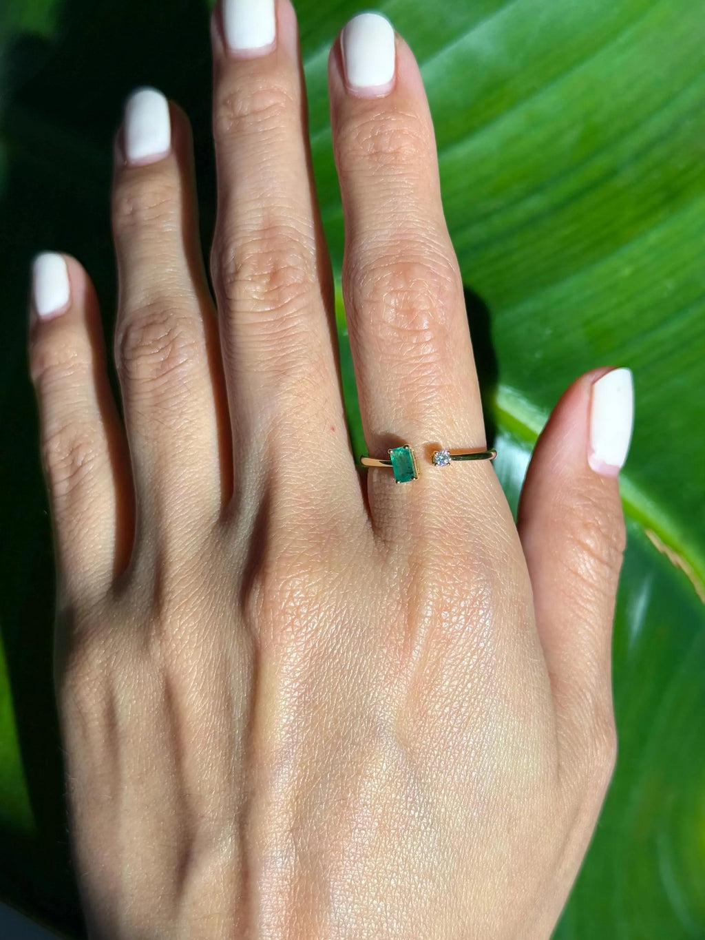 Toi et Moi Emerald Diamond Ring in 18k Yellow Gold