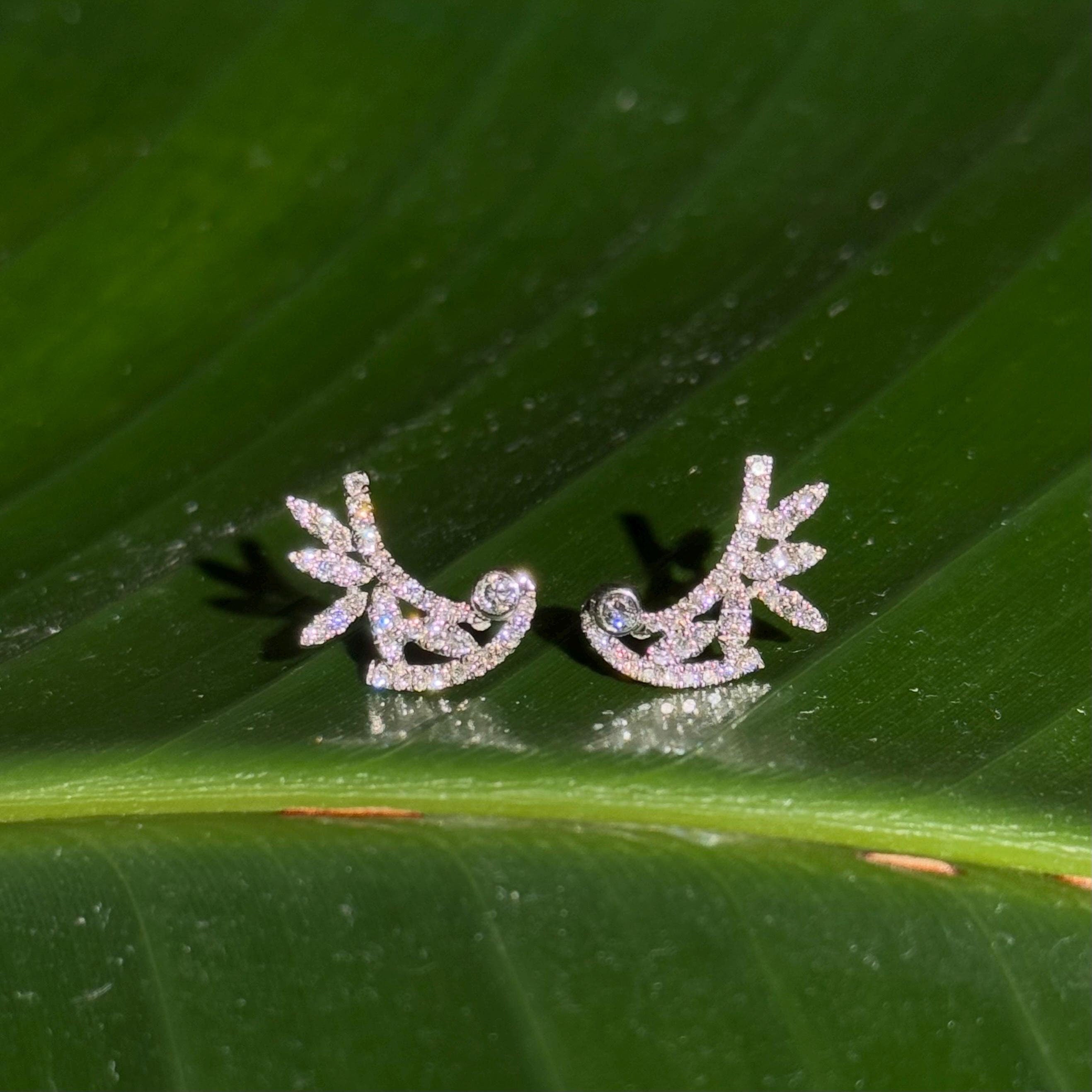 Floral Diamond Stud Earrings in 18k White Gold