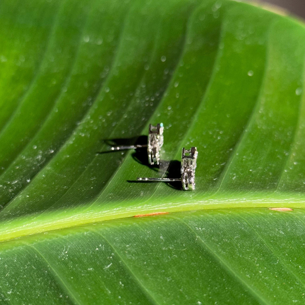 Floral Diamond Stud Earrings in 18k White Gold