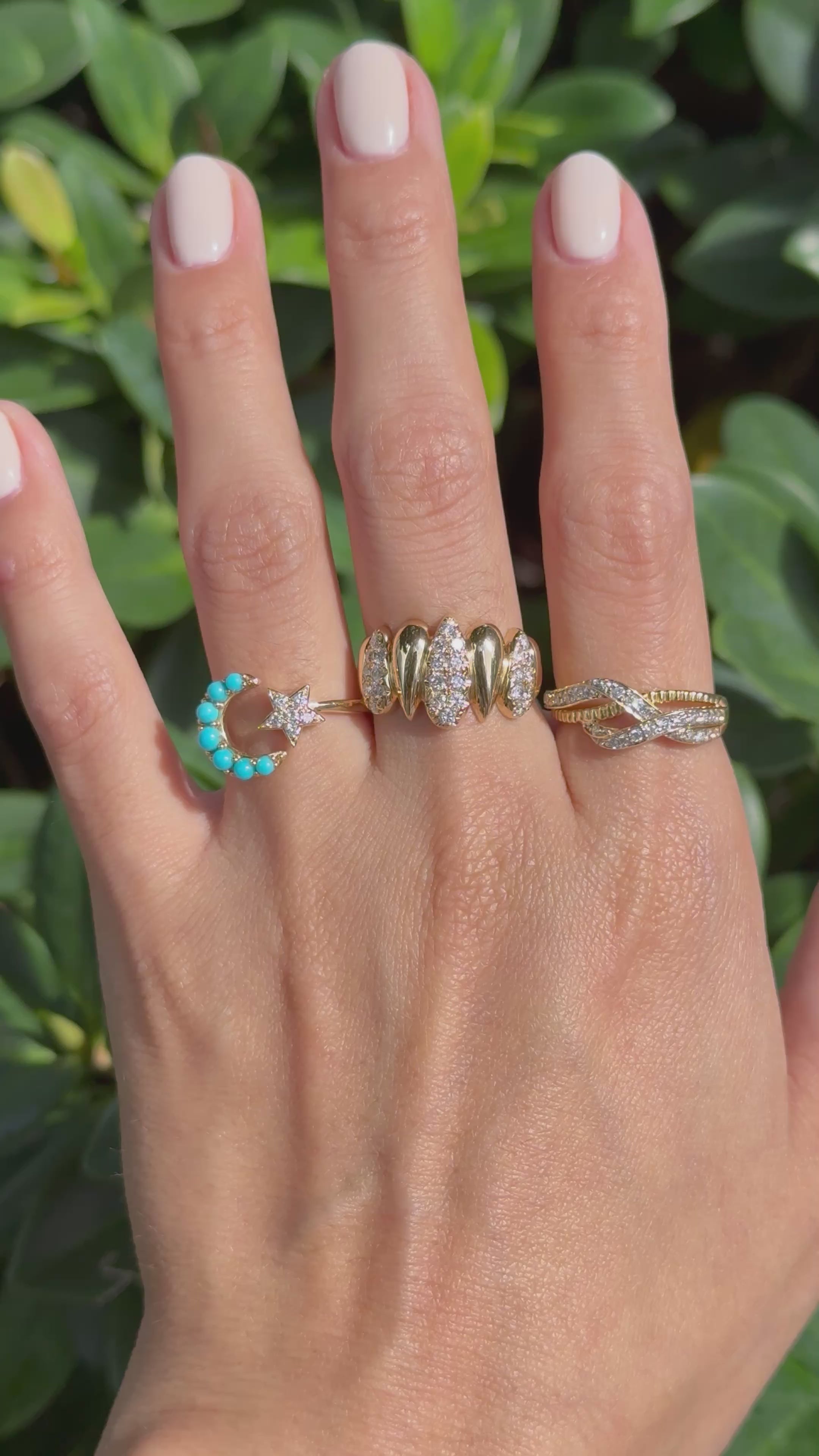 Pebble Diamond Ring in 14k Yellow Gold