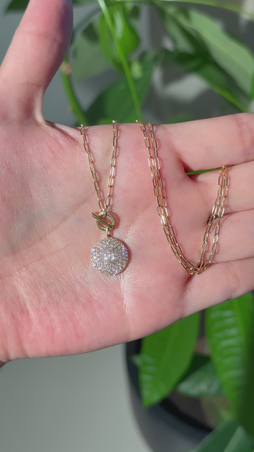 Diamond Circle Toggle Necklace in 18K Yellow Gold – 0.71 CTW Natural Diamonds
